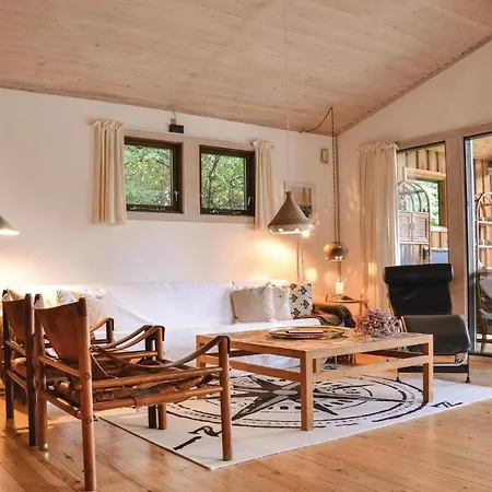 3 Bedroom Lovely In Gilleleje