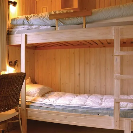 Feriehus 3 Bedroom Lovely In